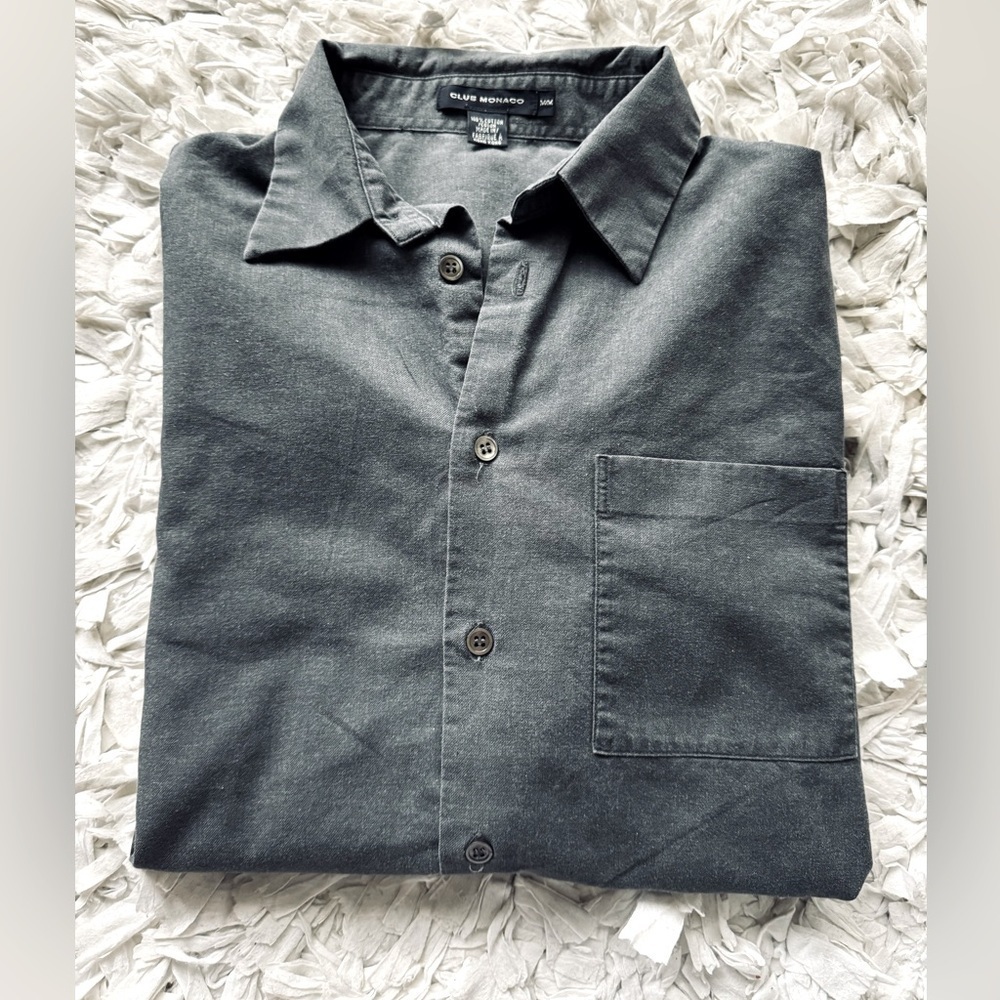 Club Monaco Standard Fit Men’s Button Down Gray Shirt Size Medium